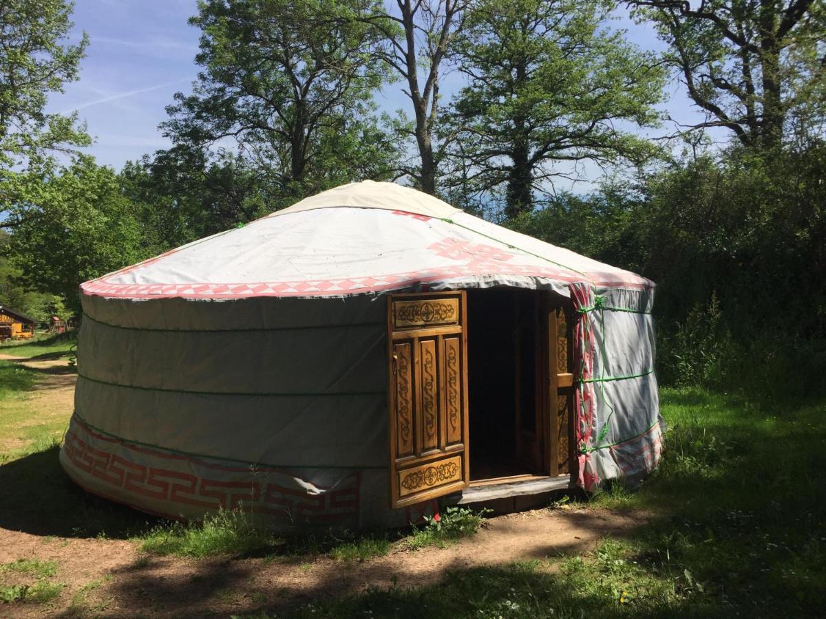 L'Alternatif Hotell Huriel Exteriör bild