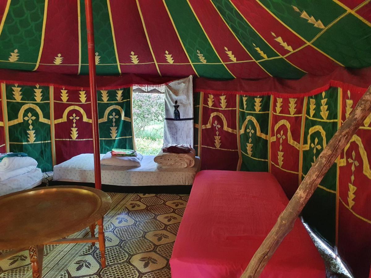 L'Alternatif Hotell Huriel Exteriör bild