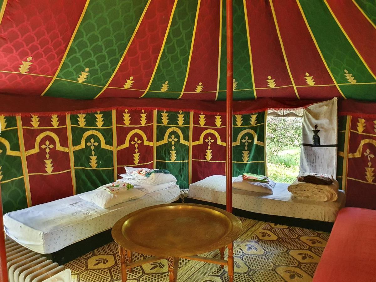L'Alternatif Hotell Huriel Exteriör bild