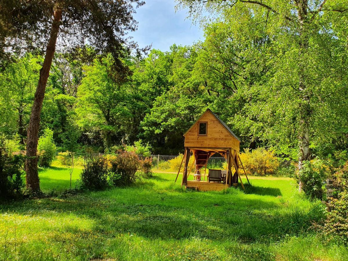 L'Alternatif Hotell Huriel Exteriör bild