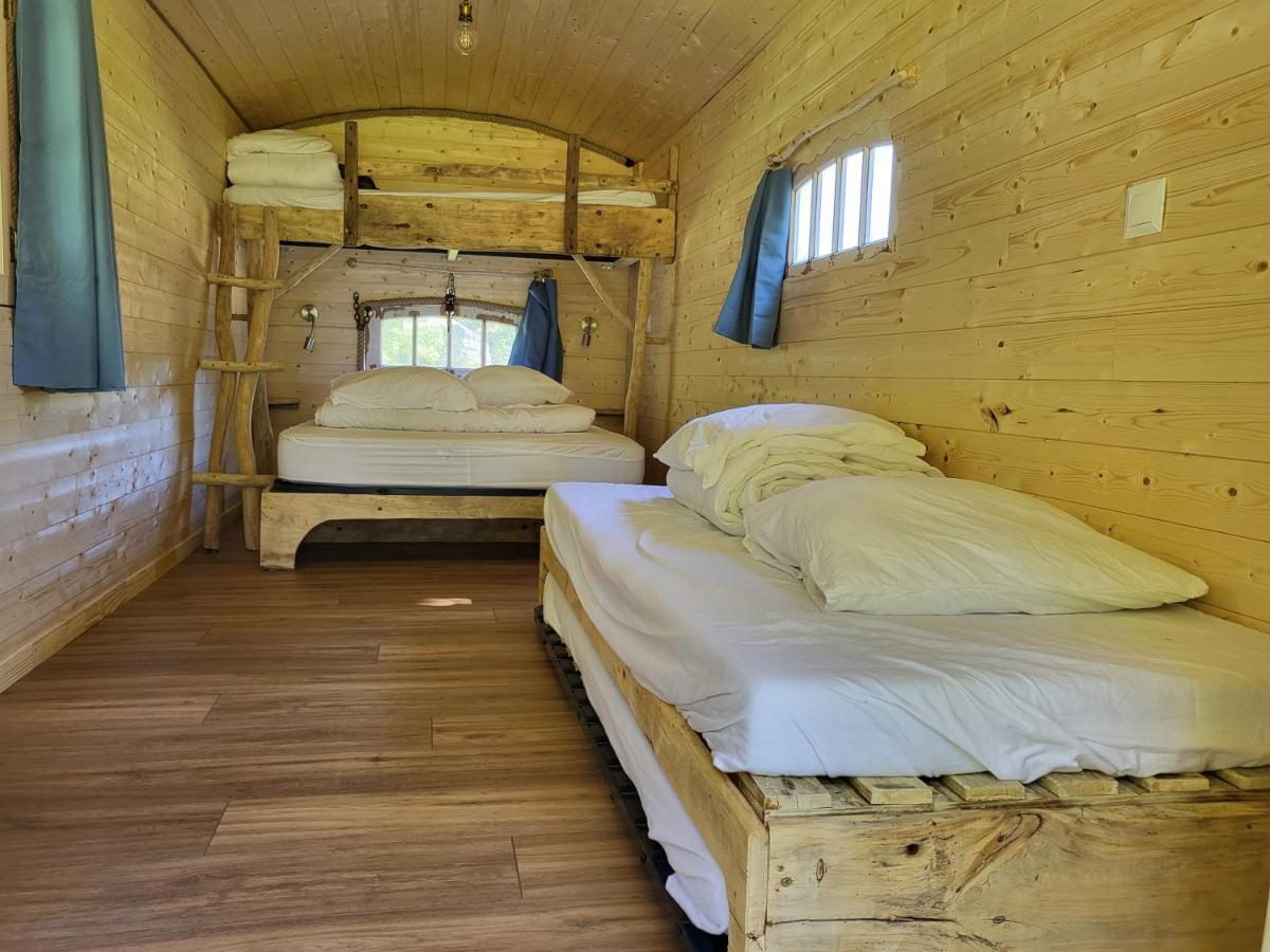 L'Alternatif Hotell Huriel Exteriör bild