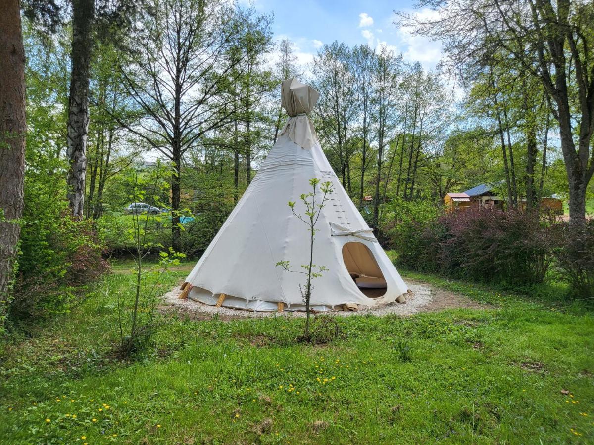 L'Alternatif Hotell Huriel Exteriör bild