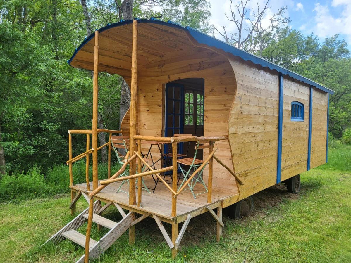 L'Alternatif Hotell Huriel Exteriör bild