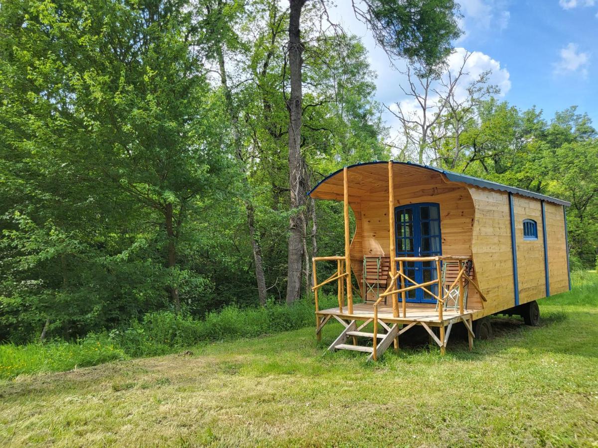 L'Alternatif Hotell Huriel Exteriör bild
