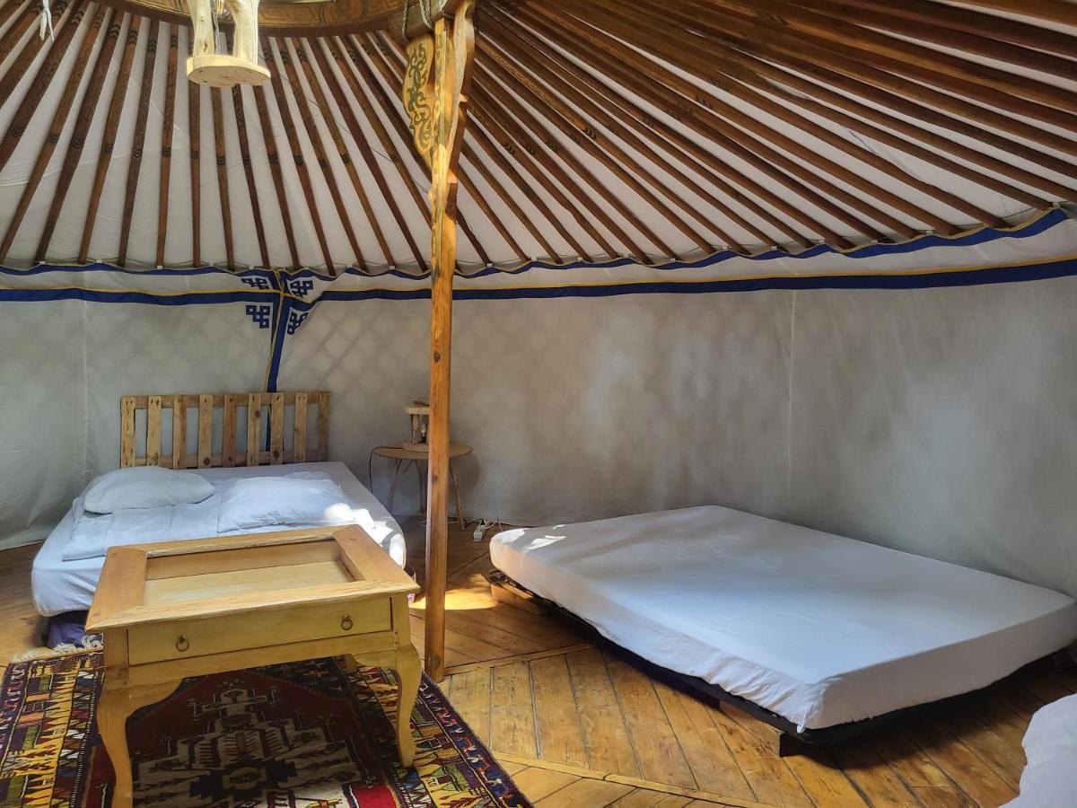 L'Alternatif Hotell Huriel Exteriör bild